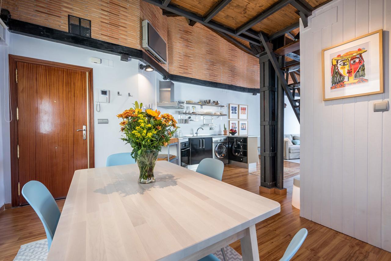 Tina Apartment In Malaga By Solaga Holiday Homes Kültér fotó